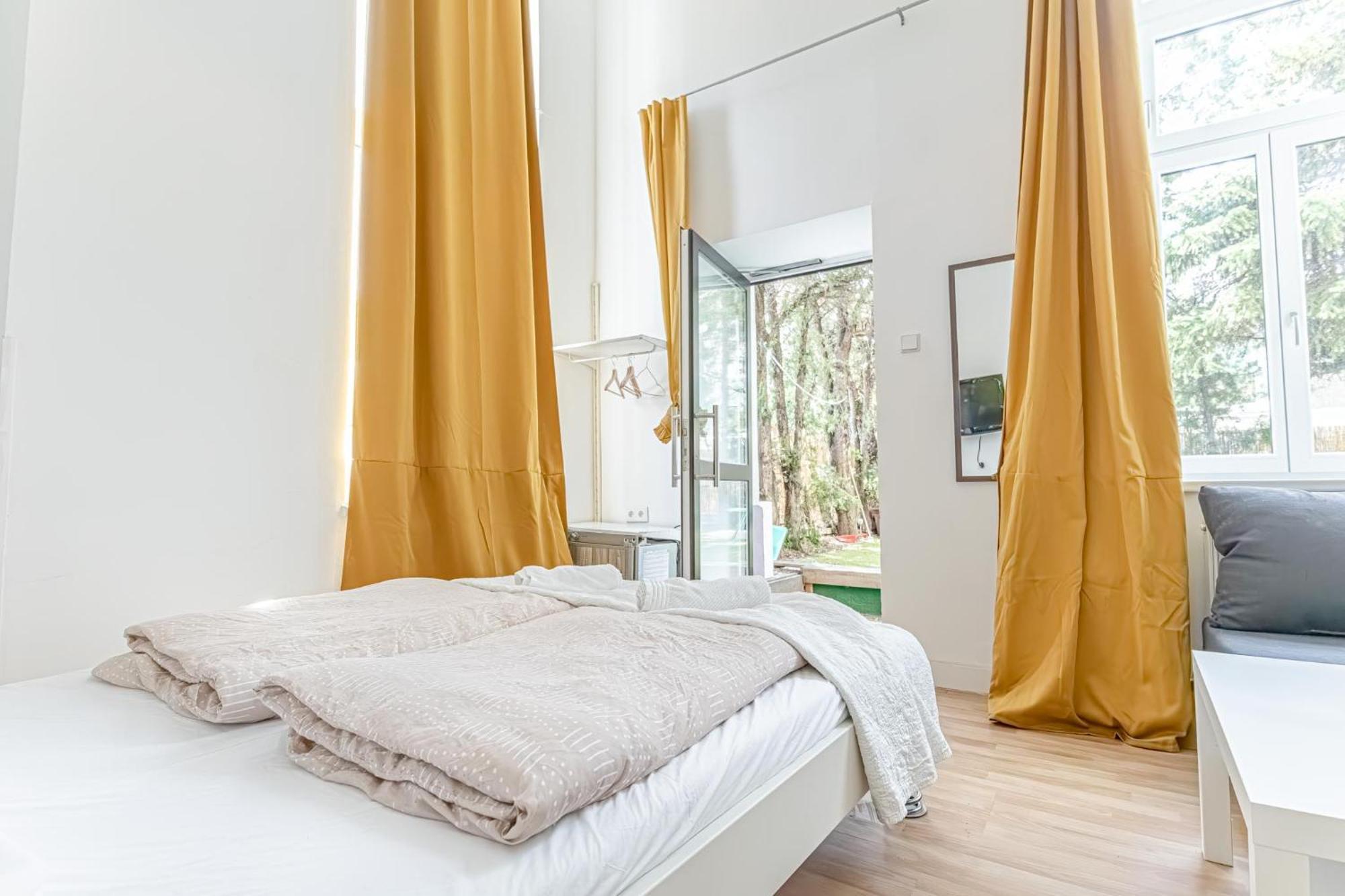 Loevly Shared 6Br With Garden Near Danube & Millenium City 维也纳 外观 照片